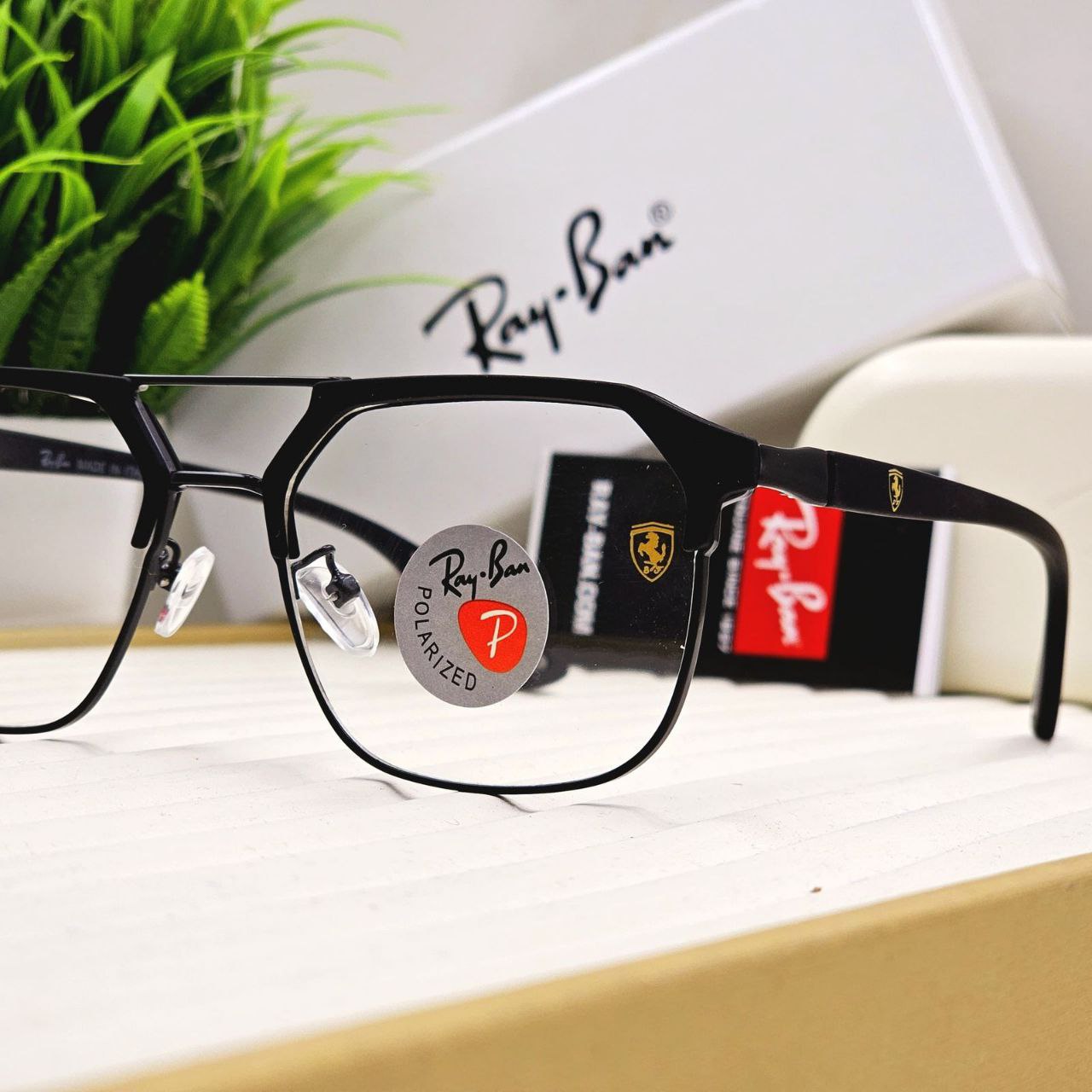 Ray Ban Grey Clear Sunglass For Daily Causal Evergreen UV Protected For Unisex