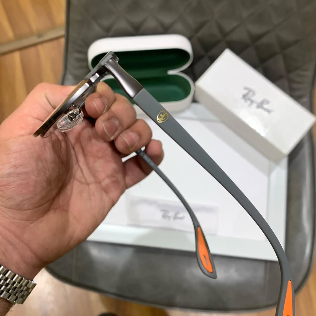 Ray Ban Grey Clear Sunglass For Daily Causal Evergreen UV Protected For Unisex