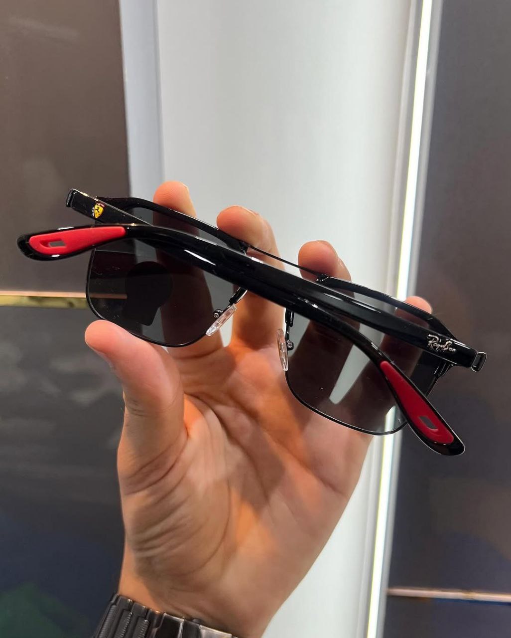 Ray Ban Fancy Black Sunglasses For Daily Causal Evergreen UV Protected For Unisex